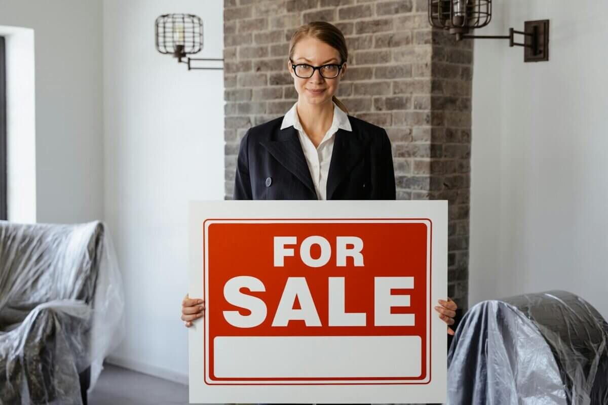Properties on Show in Jeffreys Bay and Surrounds at   in
